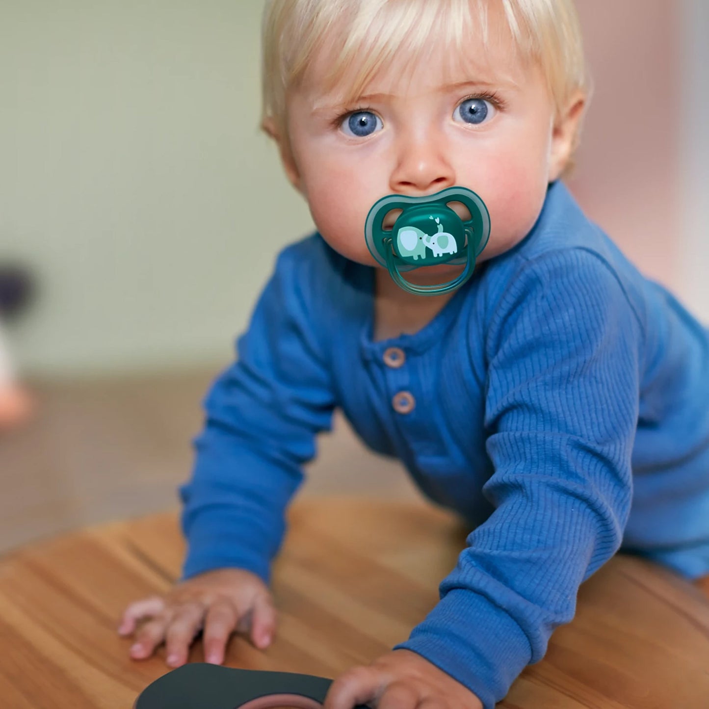 Avent Toddler Ultra Air Pacifier (18+ Months)