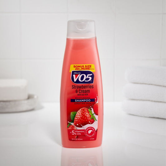 Alberto VO5 Moisturizing Shampoo - Strawberries & Cream