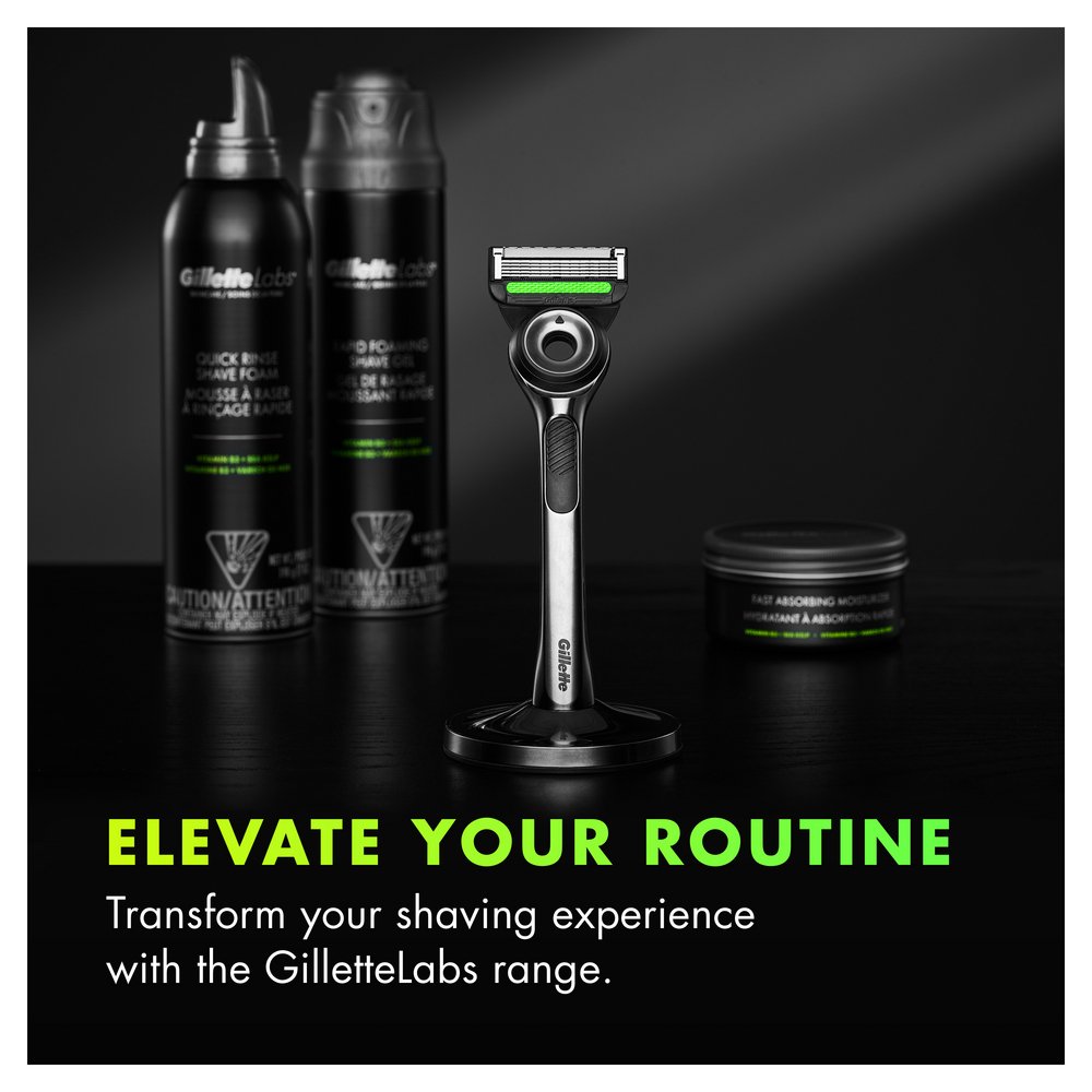 GilletteLabs Razor with Stand + 1 Blade Refill