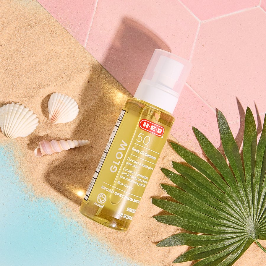 H-E-B Glow Body Oil Oxybenzone-Free Sunscreen - SPF 50