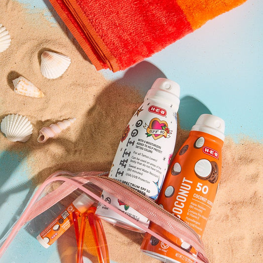 H-E-B Travel Size Oxybenzone Free Coconut Sunscreen Spray – SPF 50