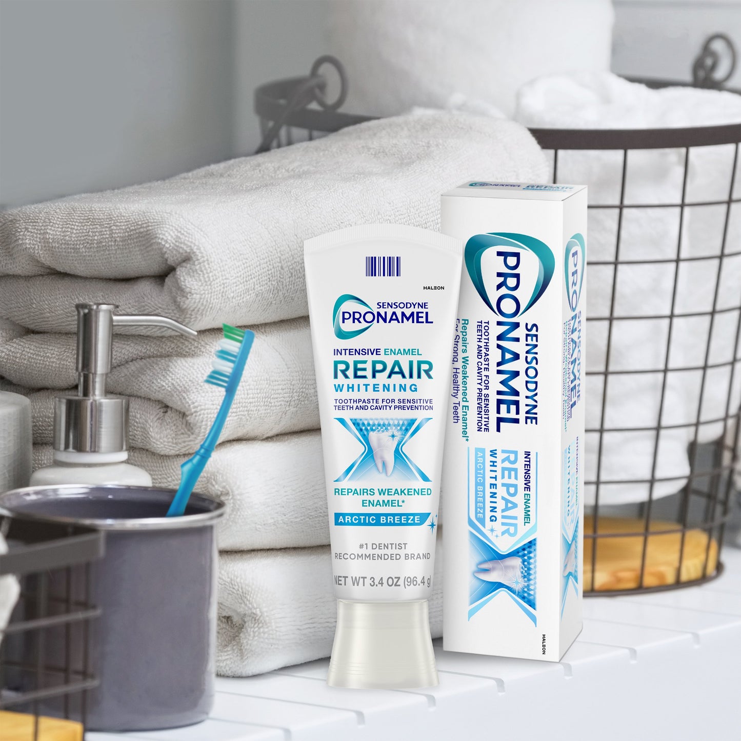 Sensodyne Pronamel Intensive Enamel Repair Whitening Toothpaste - Arctic Breeze, 3.4 oz