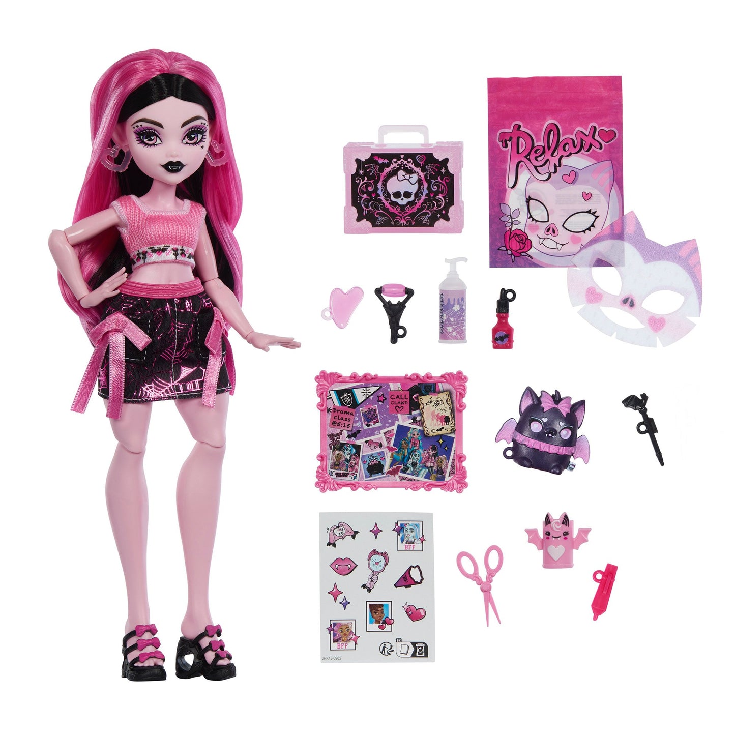 Monster High Self-Scare Secrets Draculaura Doll & Accessories