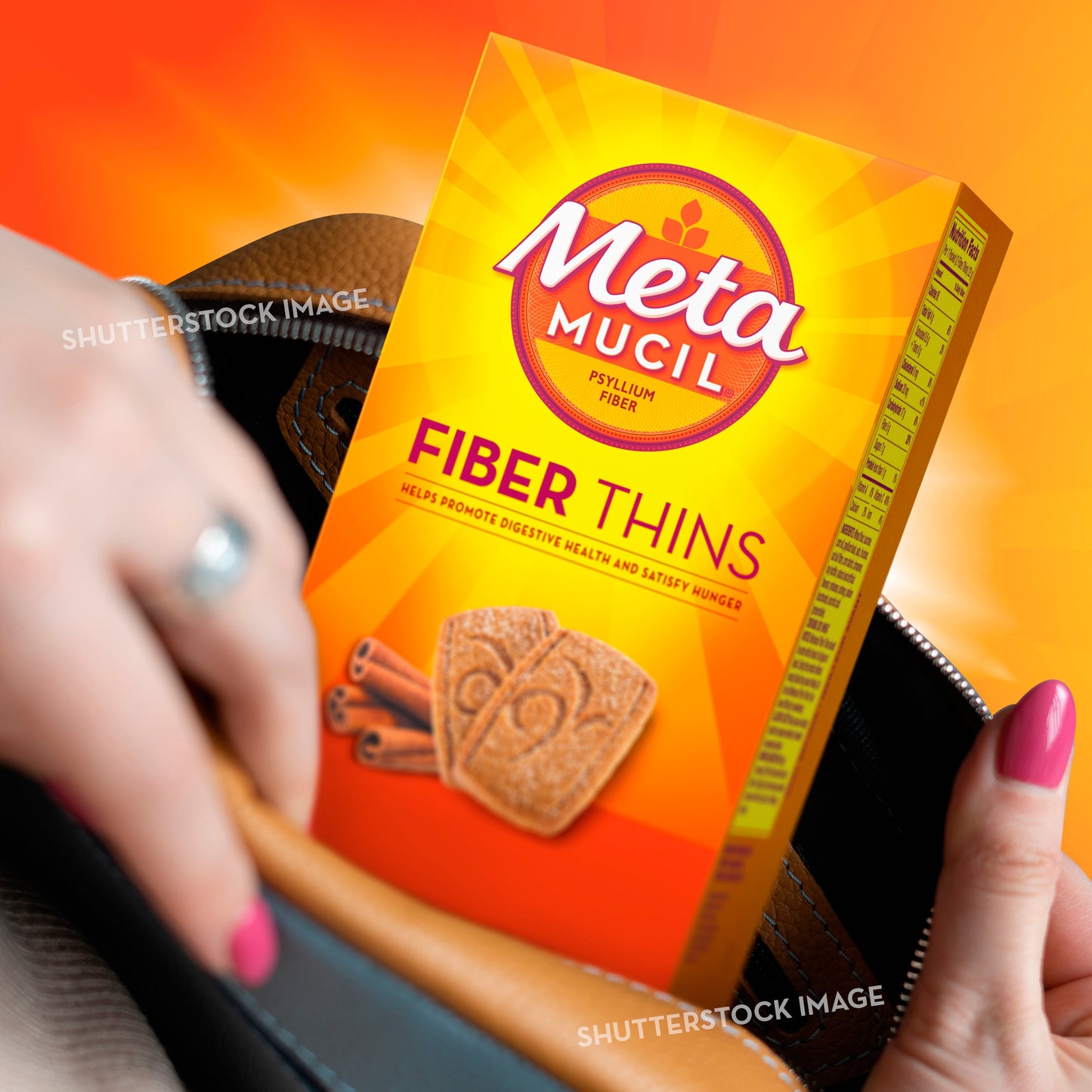 Metamucil Fiber Thins, Plant-Based Psyllium Husk Fiber Snack for Digestive Health, Cinnamon Spice