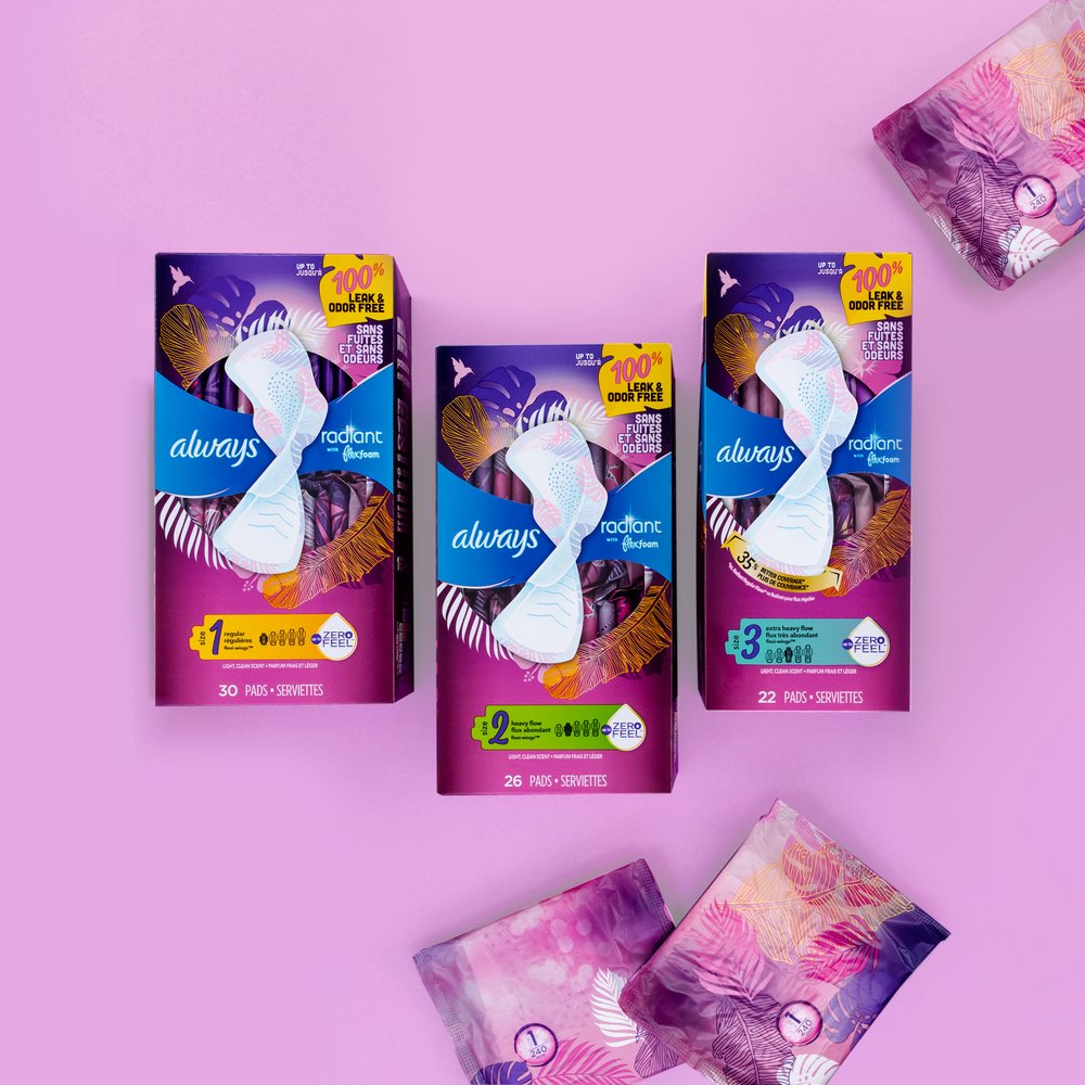 Always Radiant FlexFoam Pads Regular Absorbency, with Wings, Scented Size 1