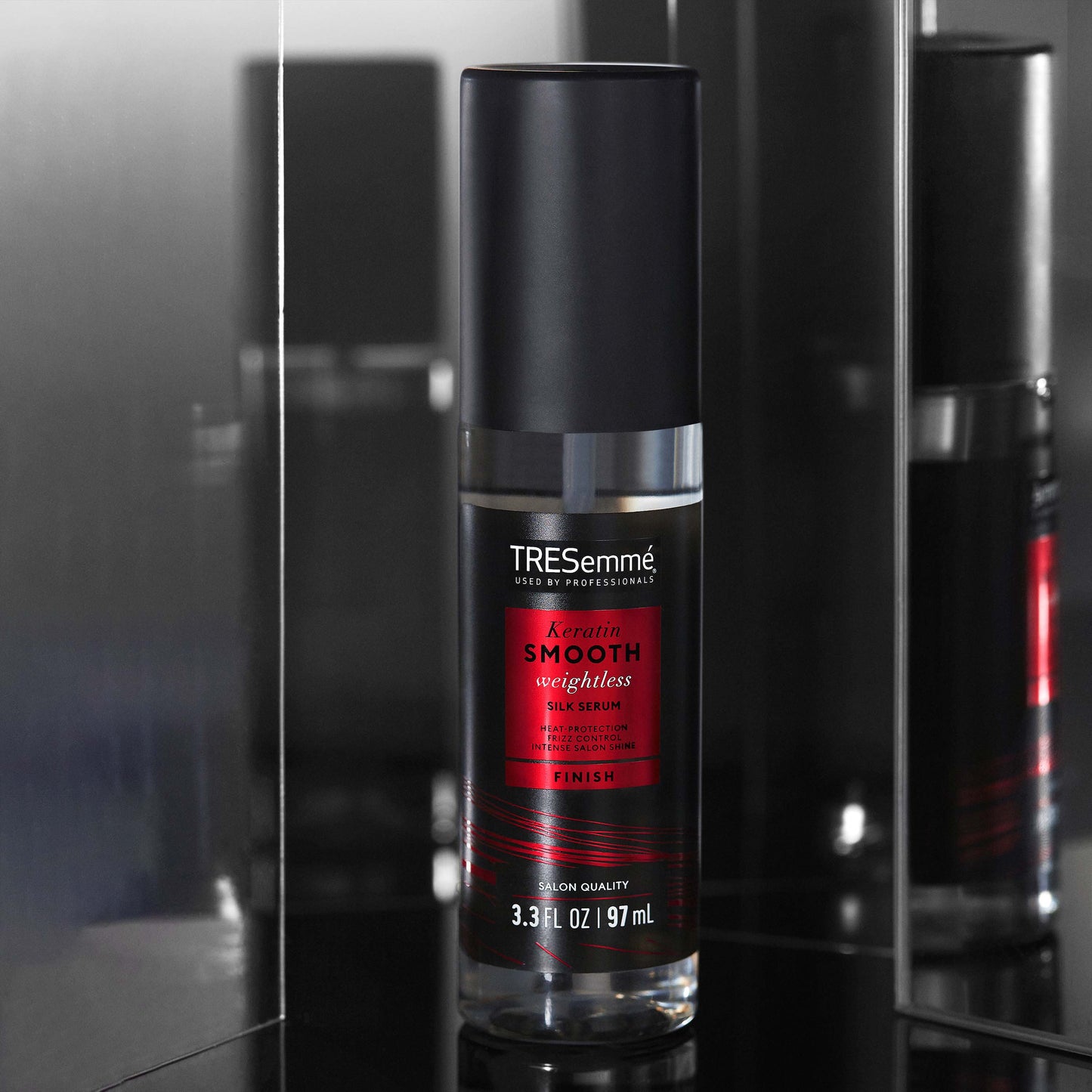 TRESemmé  Keratin Smooth Weightless Silk Serum