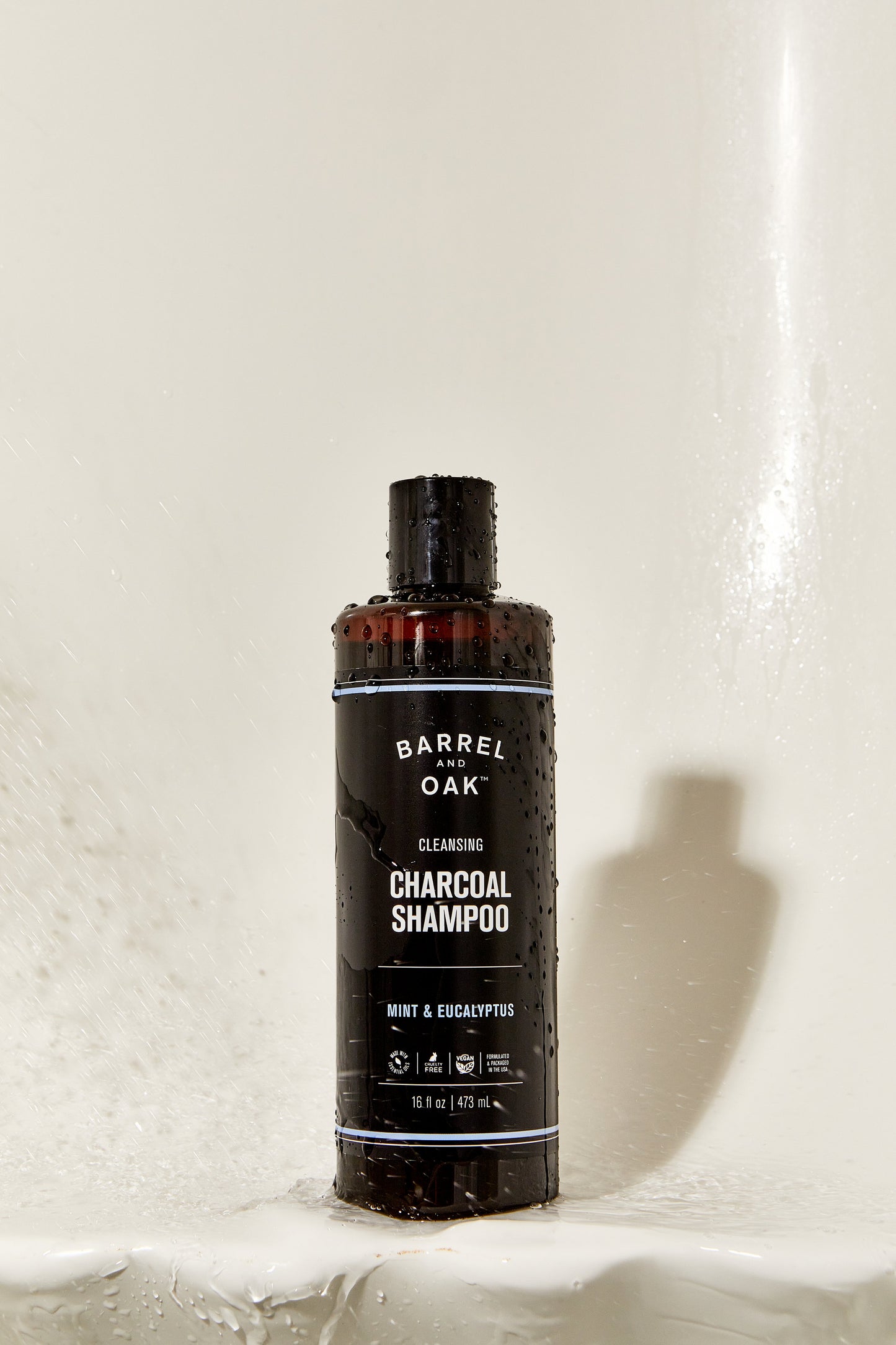 Barrel and Oak Cleansing Charcoal Shampoo - Mint & Eucalyptus