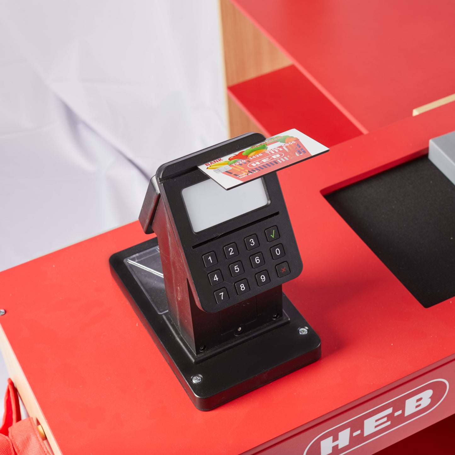 H-E-B Beyond Imagination! Wooden Grocery Checkout Stand