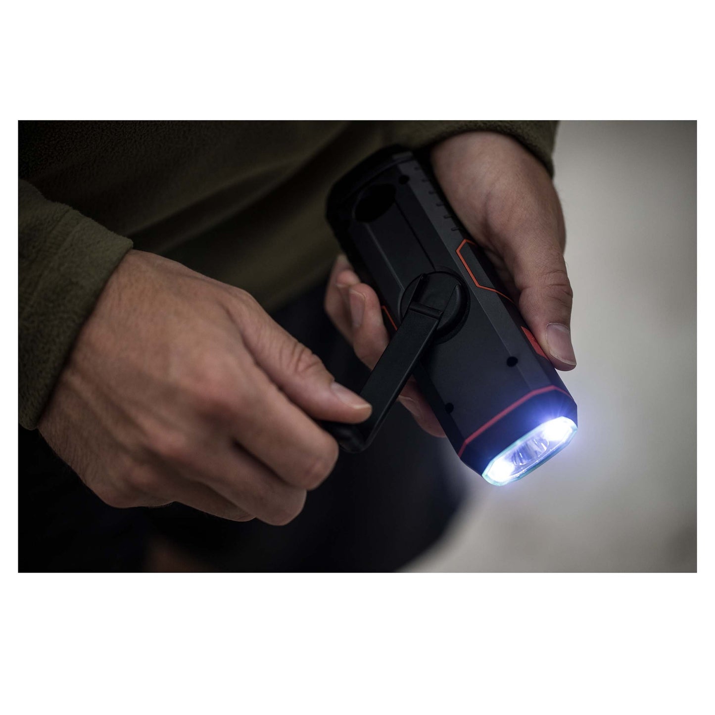 Life Gear StormProof Crank USB Radio Flashlight