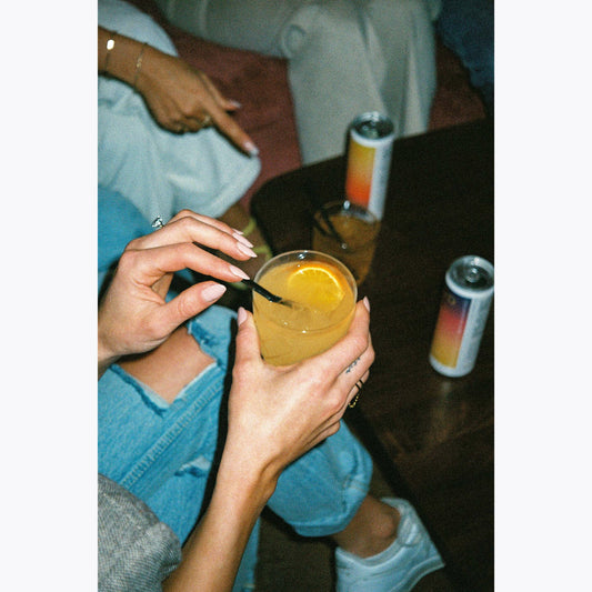 hiyo Organic Non-Alcoholic Social Tonic - Peach Mango