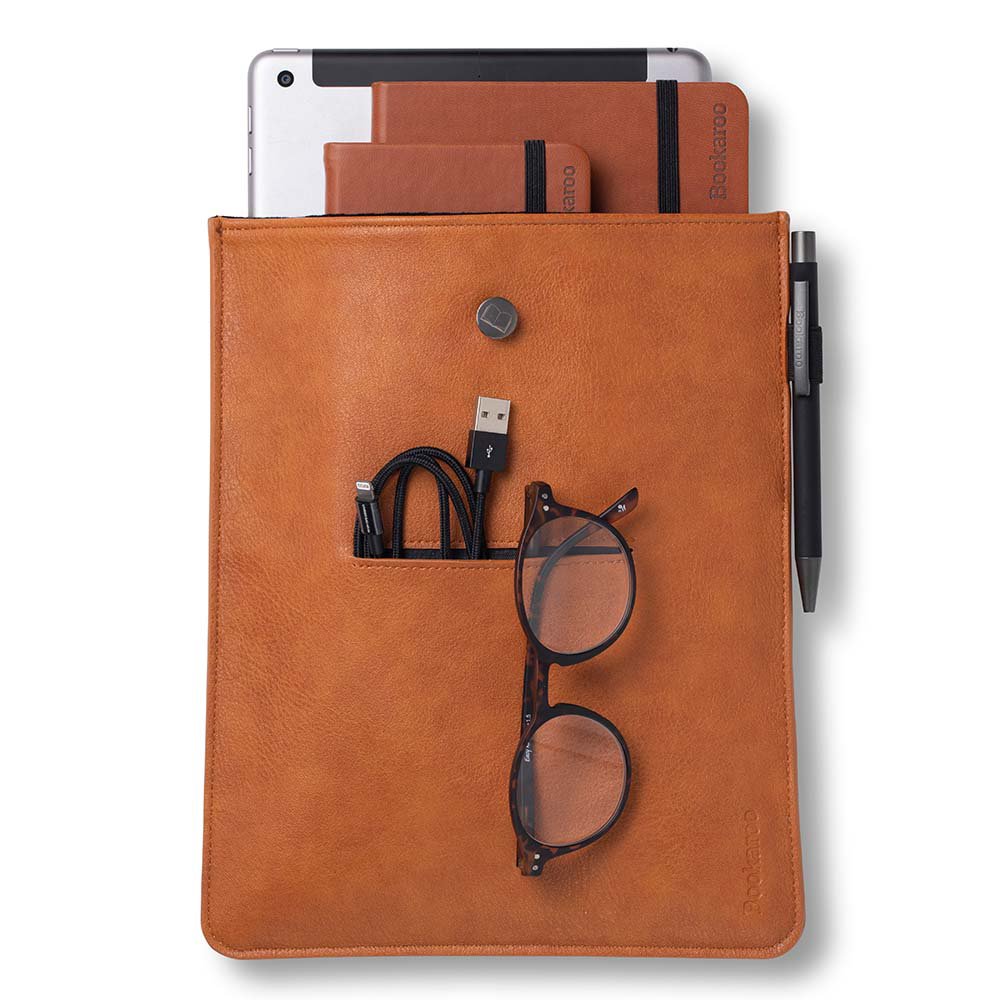 Bookaroo Books & Stuff Pouch – Brown