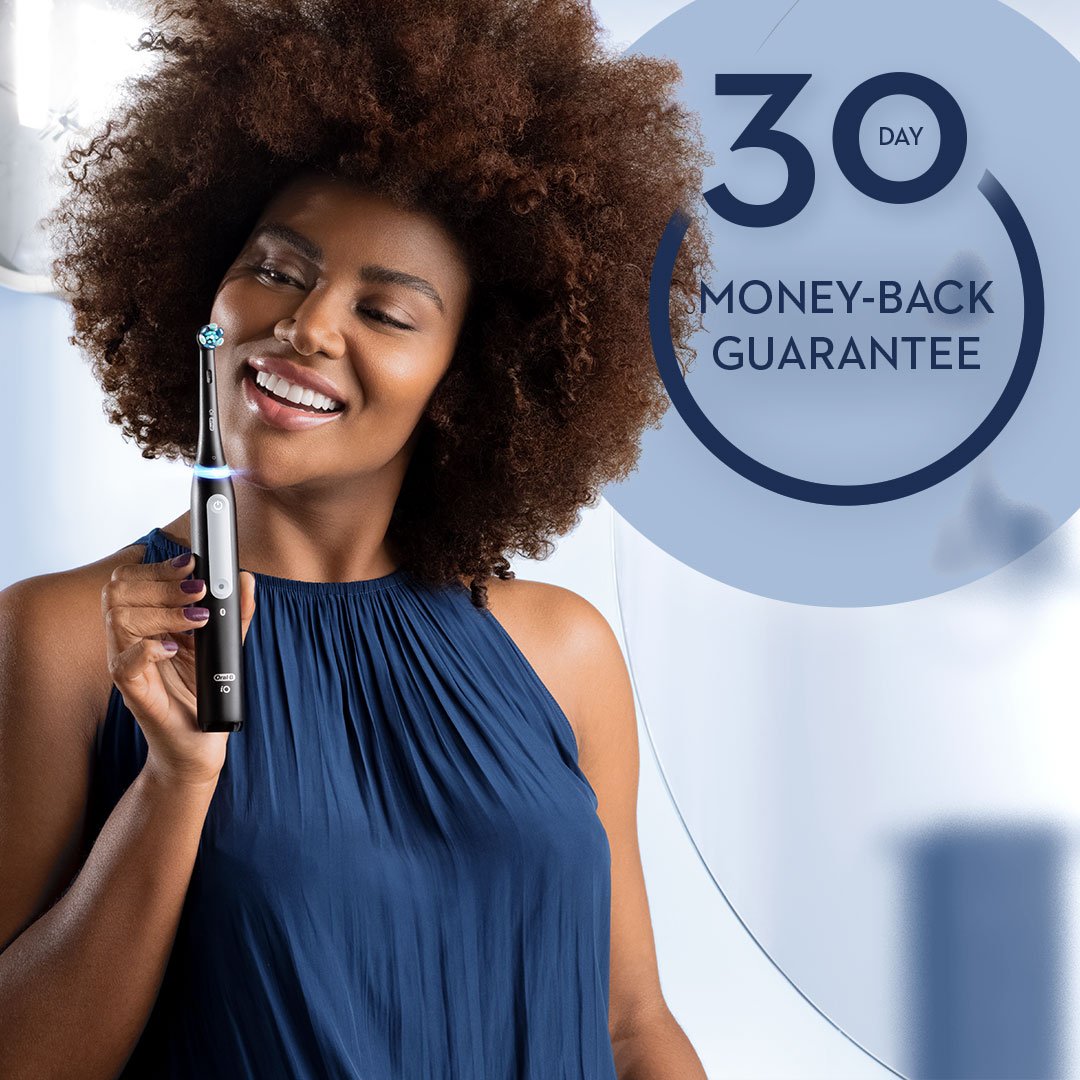 Oral-B iO Series 3 Rechargeable Toothbrush - Black
