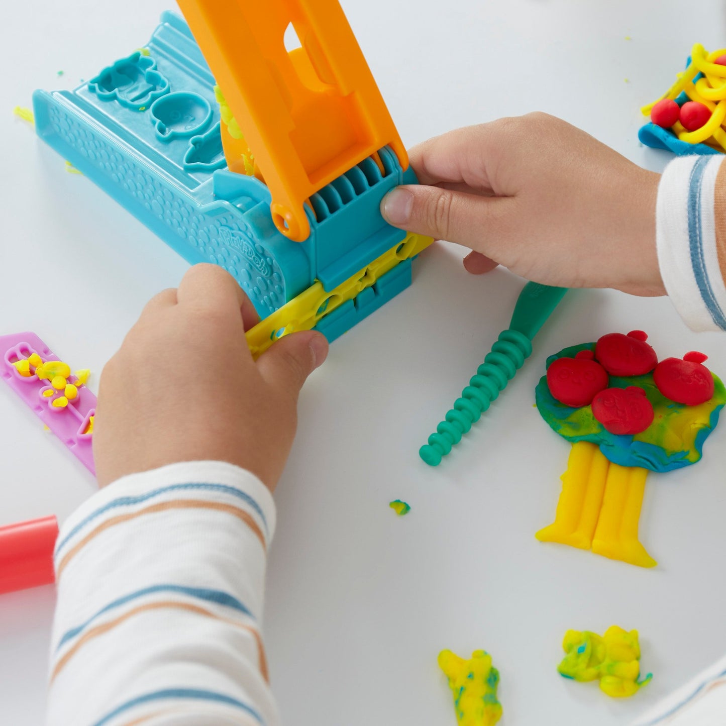 Play-Doh Fun Factory Starter Set