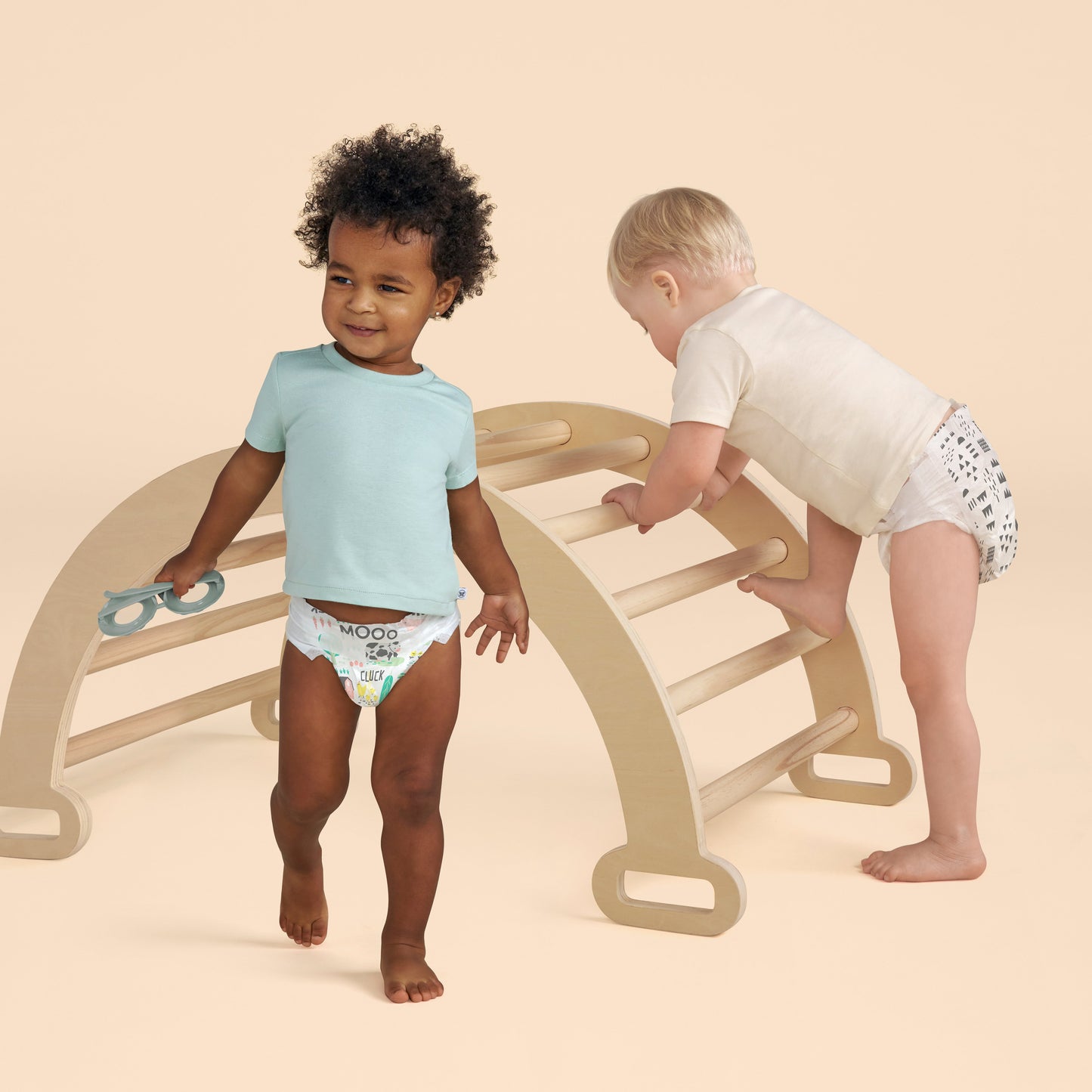The Honest Company Clean Conscious Diapers Value Pack - Size 7, Barnyard Print