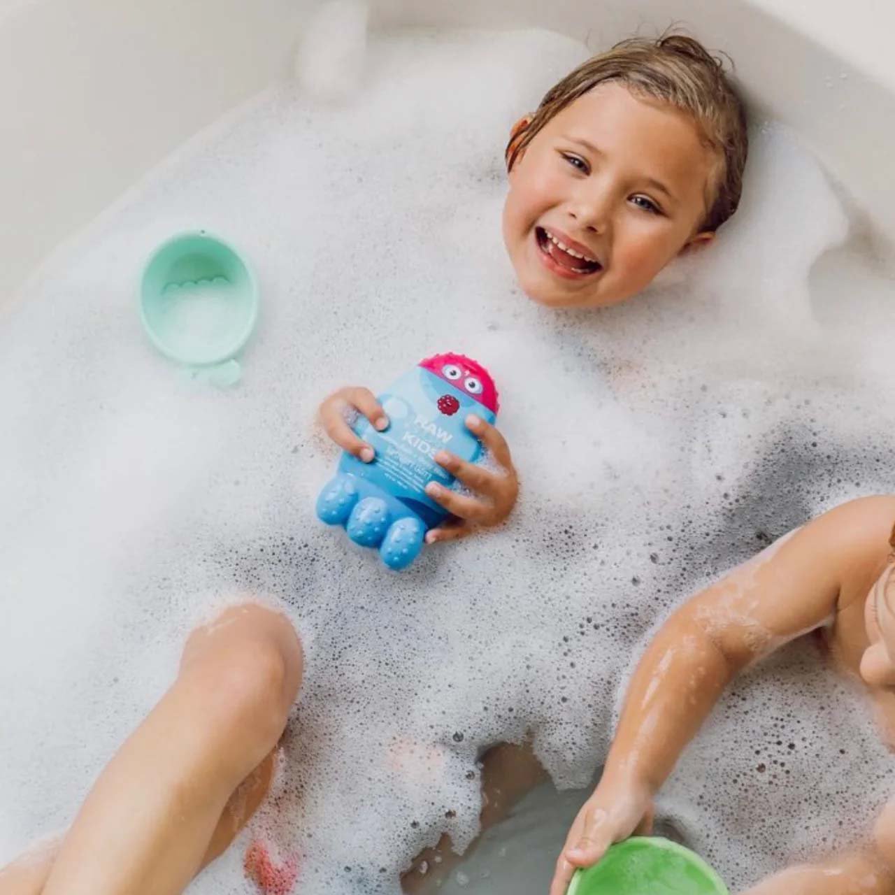 Raw Sugar Kids Vegan Bubble Bath + Body Wash - Superberry Cherry