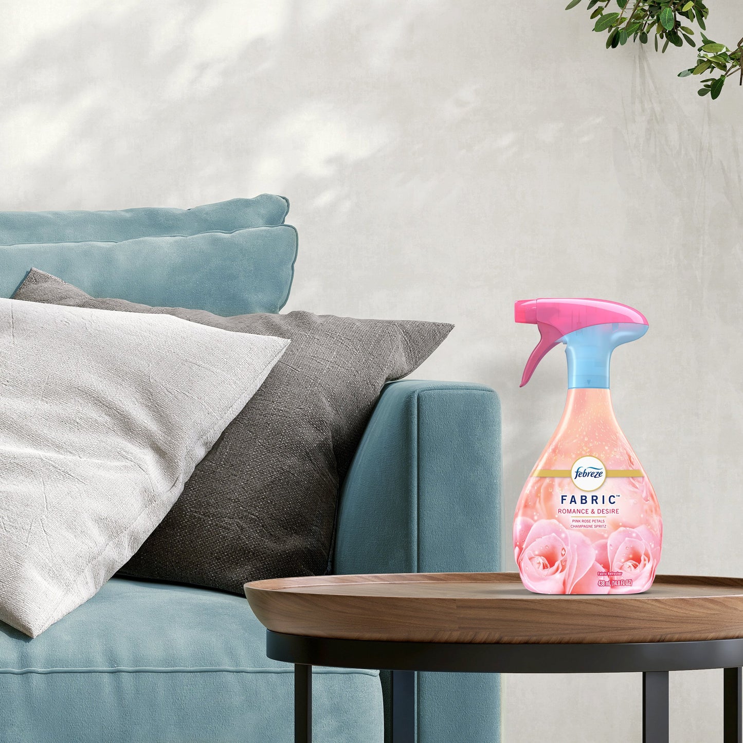 Febreze Fabric Refresher Spray - Romance & Desire