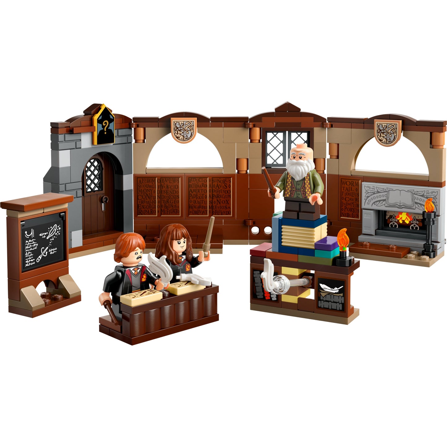 LEGO Harry Potter Hogwarts Castle: Charms Class Set