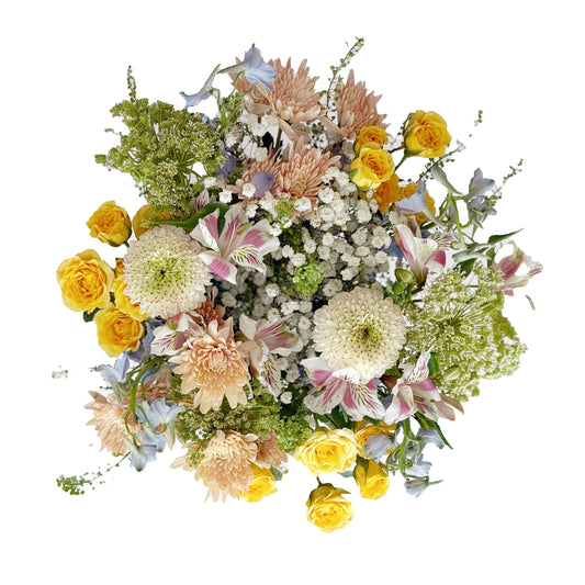 BLOOMS by H-E-B Cottage Garden Flower Bouquet