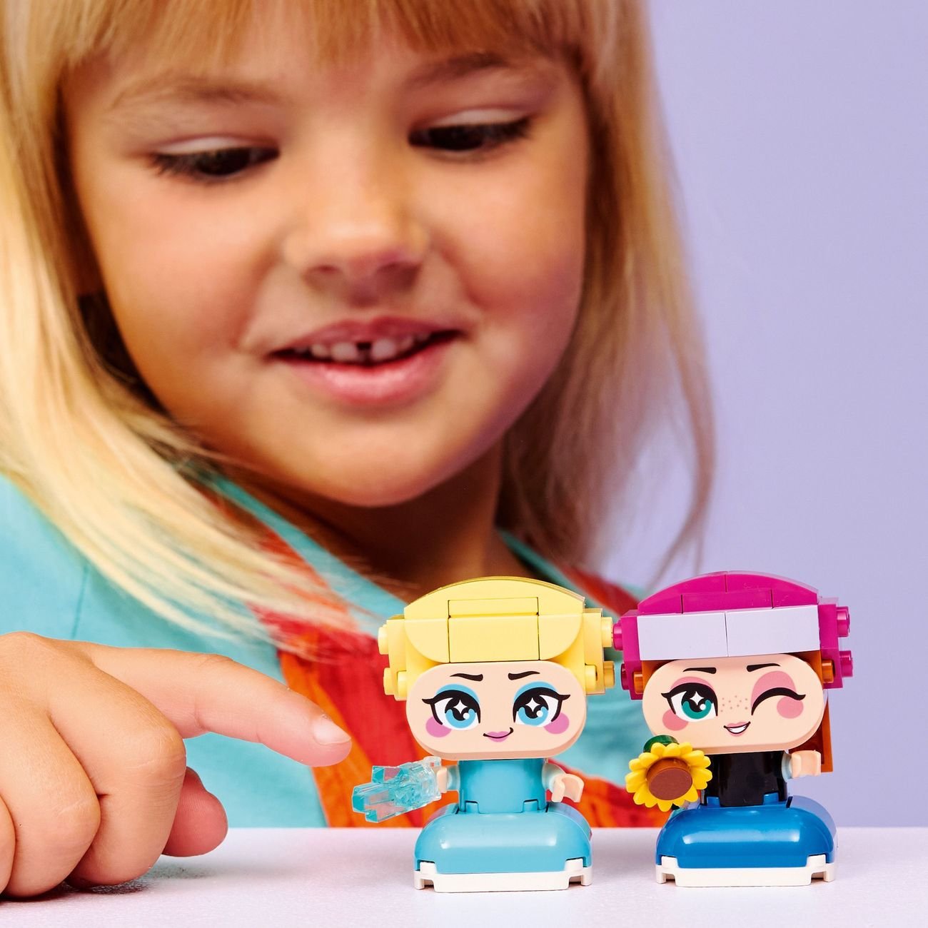 LEGO Disney Princess Mini Anna & Elsa Building Set