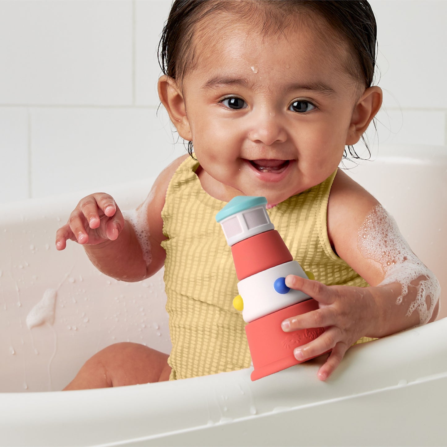 Itzy Ritzy Stack and Squirt Bath Toys